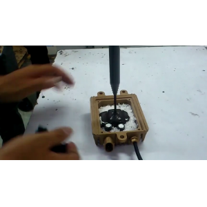 半自动灌胶机案例视频5-点胶机灌胶机生产