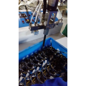 半自动灌胶机案例视频13-点胶机灌胶机生产